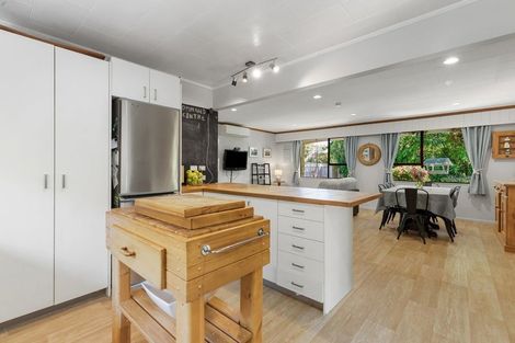 Photo of property in 16 The Anchorage, Waikawa, Picton, 7220