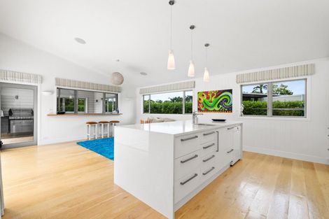 Photo of property in 2 Meridian Place, Matapouri, Whangarei, 0173