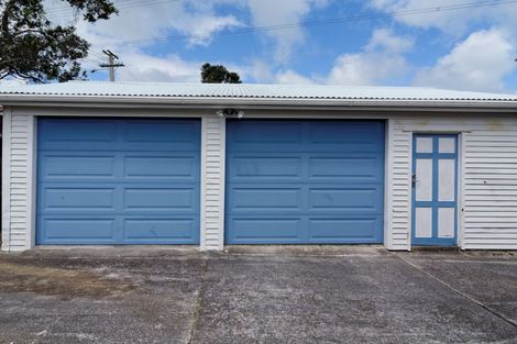 Photo of property in 131 Connell Street, Blockhouse Bay, Auckland, 0600