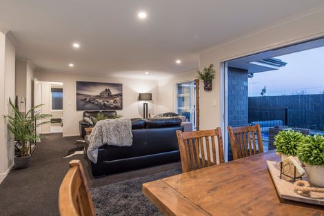 Photo of property in 7 Leet Crescent, Papamoa Beach, Papamoa, 3118