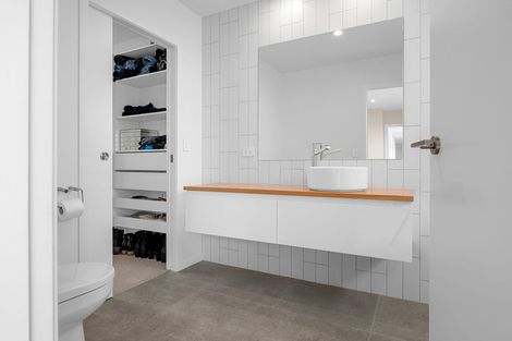 Photo of property in 77 Alan Livingston Drive, Cambridge, 3434