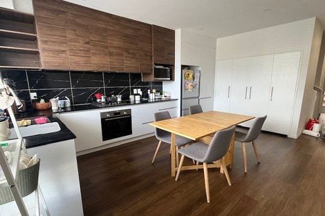 Photo of property in 10 Routhmore Street, Flat Bush, Auckland, 2019