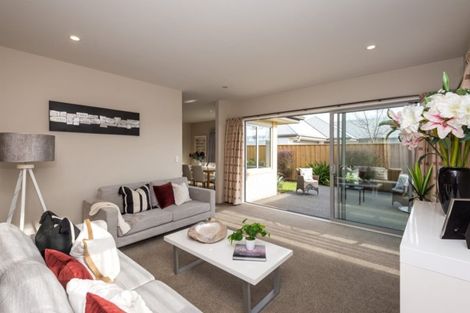 Photo of property in 8 Burford Way, Rolleston, 7615