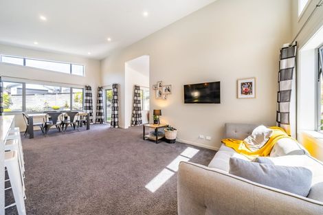 Photo of property in 4 Semaphore Lane, Whitby, Porirua, 5024