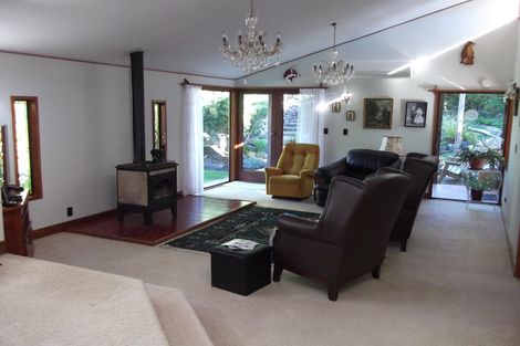 Photo of property in 34 Hukaroa Road, Raetihi, 4632