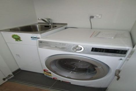 Photo of property in 1/50 Kilmore Street, Christchurch Central, Christchurch, 8013