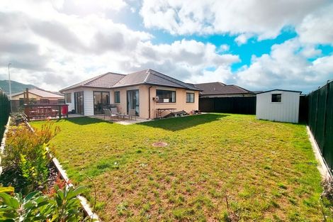 Photo of property in 13 Filmer Crescent, Wallaceville, Upper Hutt, 5018