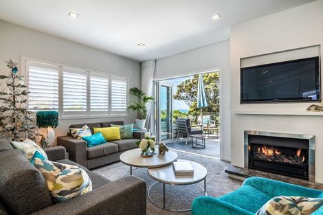 Photo of property in 43b Park Rise, Campbells Bay, Auckland, 0630