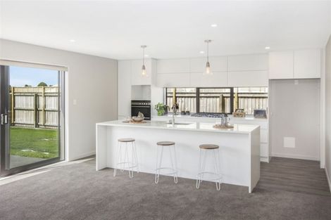 Photo of property in 33 Kingsbridge West, Burwood, Christchurch, 8083