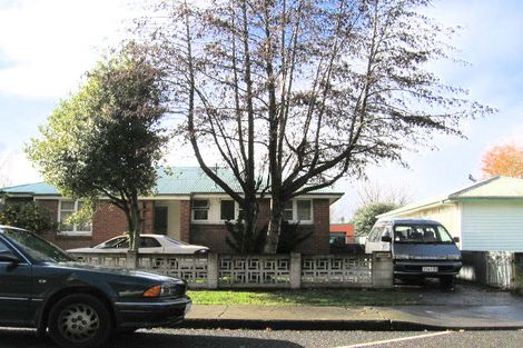 Photo of property in 1010 Grove Road, Mayfair, Hastings, 4122