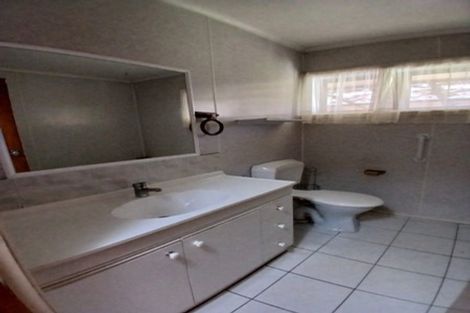 Photo of property in 60 Hillsborough Road, Hillsborough, Auckland, 1042