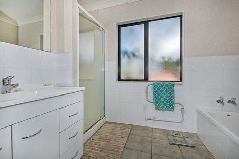 Photo of property in 9 Glover Place, Onerahi, Whangarei, 0110