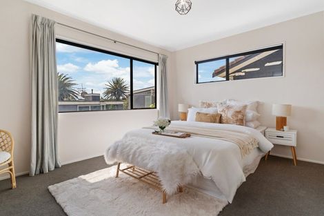 Photo of property in 1/73 Oceanbeach Road, Mount Maunganui, 3116