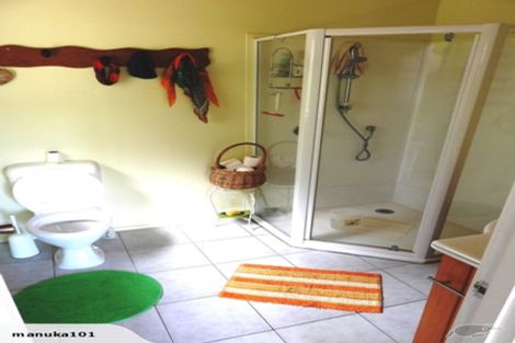 Photo of property in 26 Ocean Road, Surfdale, Waiheke Island, 1081