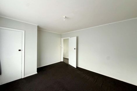 Photo of property in 22 Cook Street, Marfell, New Plymouth, 4310