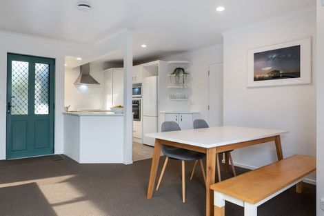 Photo of property in 4c Allison Avenue, Mount Maunganui, 3116