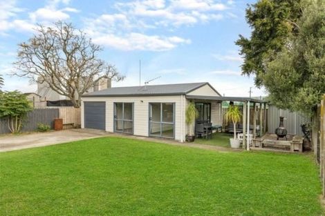 Photo of property in 61 Arimu Road, Papakura, 2110