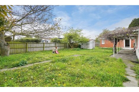Photo of property in 62 Curletts Road, Sockburn, Christchurch, 8042