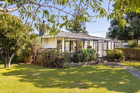 Photo of property in 55 Ngaio Road, Waikanae, 5036