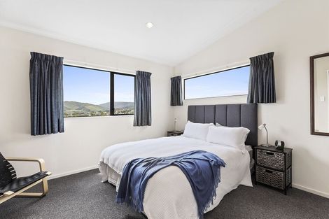 Photo of property in 28c James Cook Drive, Whitby, Porirua, 5024