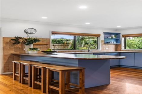 Photo of property in 4 Janome Place, Bucklands Beach, Auckland, 2014