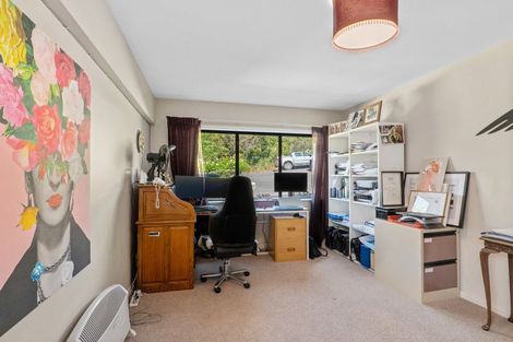 Photo of property in 227 Cannon Hill Crescent, Mount Pleasant, Christchurch, 8081