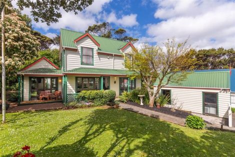 Photo of property in 1/10 Antrim Grove, Bayview, Auckland, 0629