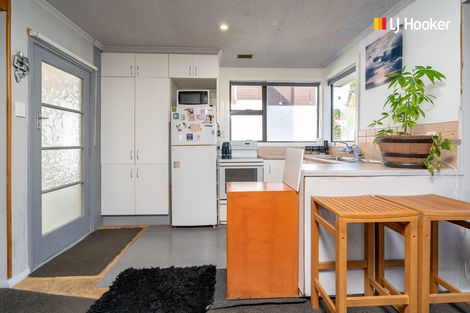 Photo of property in 26 Tomkins Street, Green Island, Dunedin, 9018