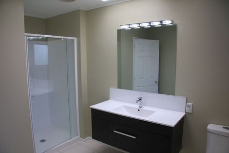 Photo of property in 1/60 Penzance Road, Mairangi Bay, Auckland, 0630