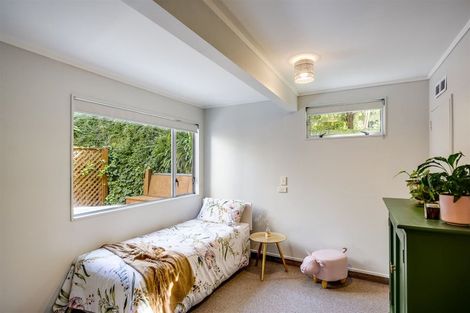 Photo of property in 6 Little Burke Street, Hospital Hill, Napier, 4110