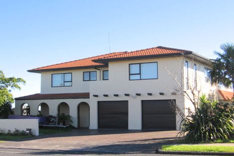 Photo of property in 78 Eugenia Rise, Totara Heights, Auckland, 2105