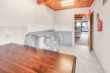 Photo of property in 1/61 Great South Road, Manurewa, Auckland, 2102