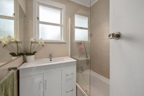 Photo of property in 87 Kawaha Point Road, Kawaha Point, Rotorua, 3010