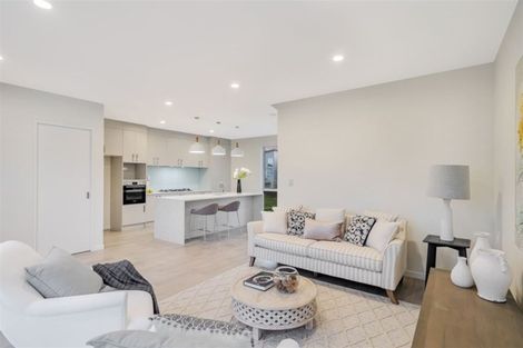 Photo of property in 15 Nephrite Lane, Henderson, Auckland, 0610