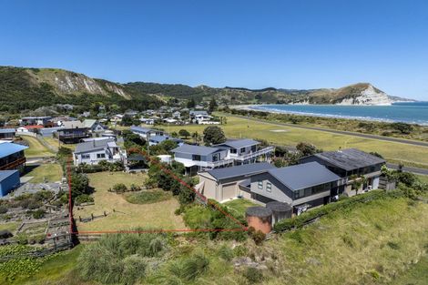 Photo of property in 2 Koura Crescent, Mahia, Nuhaka, 4198