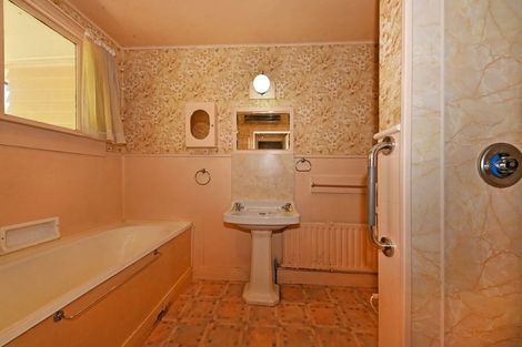 Photo of property in 250 Halswell Road, Halswell, Christchurch, 8025