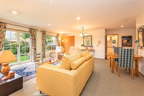 Photo of property in 7 Tavistock Place, Russley, Christchurch, 8042