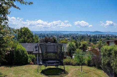 Photo of property in 16 Exeter Place, Tihiotonga, Rotorua, 3015