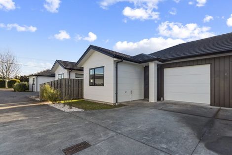 Photo of property in 3/18 Steele Road, Forest Lake, Hamilton, 3200