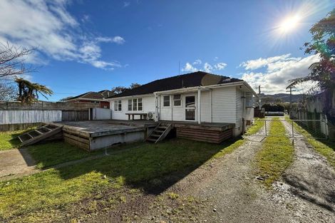 Photo of property in 27 Shakespeare Avenue, Trentham, Upper Hutt, 5018