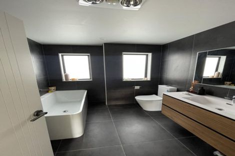 Photo of property in 27 Desalt Drive, Hobsonville, Auckland, 0616