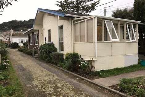 Photo of property in 15a Streatlam Crescent, Strathmore Park, Wellington, 6022