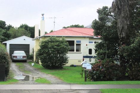 Photo of property in 31 Elizabeth Street, Waikanae, 5036