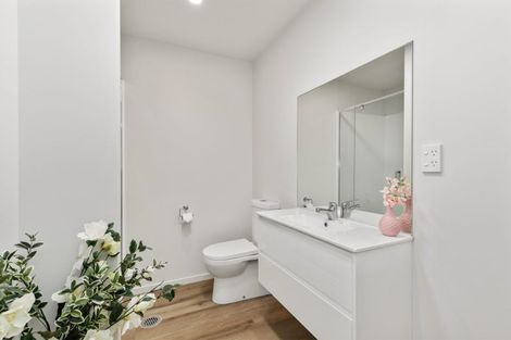 Photo of property in 1117b High Street, Taita, Lower Hutt, 5011