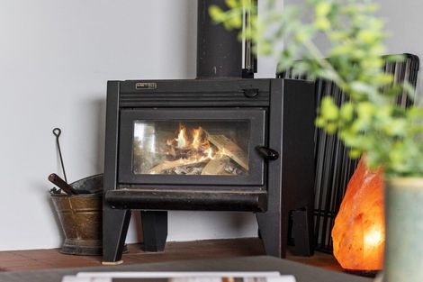 Photo of property in 64 Simpson Road, Papamoa Beach, Papamoa, 3118