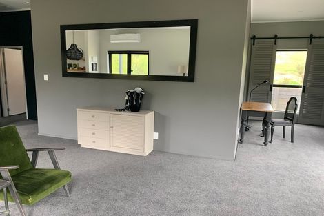 Photo of property in 247 Brookby Road, Brookby, Manurewa, 2576