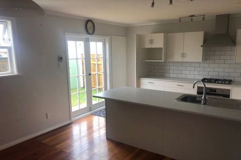 Photo of property in 1/13 Atiawa Crescent, Waiwhetu, Lower Hutt, 5010