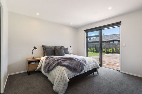 Photo of property in 17 Echo Place, Maewa, 4702