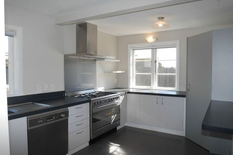 Photo of property in 5 Kaimanawa Street, Paraparaumu, 5032