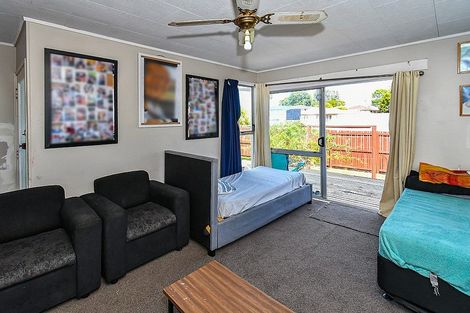 Photo of property in 44 Secretariat Place, Randwick Park, Auckland, 2105